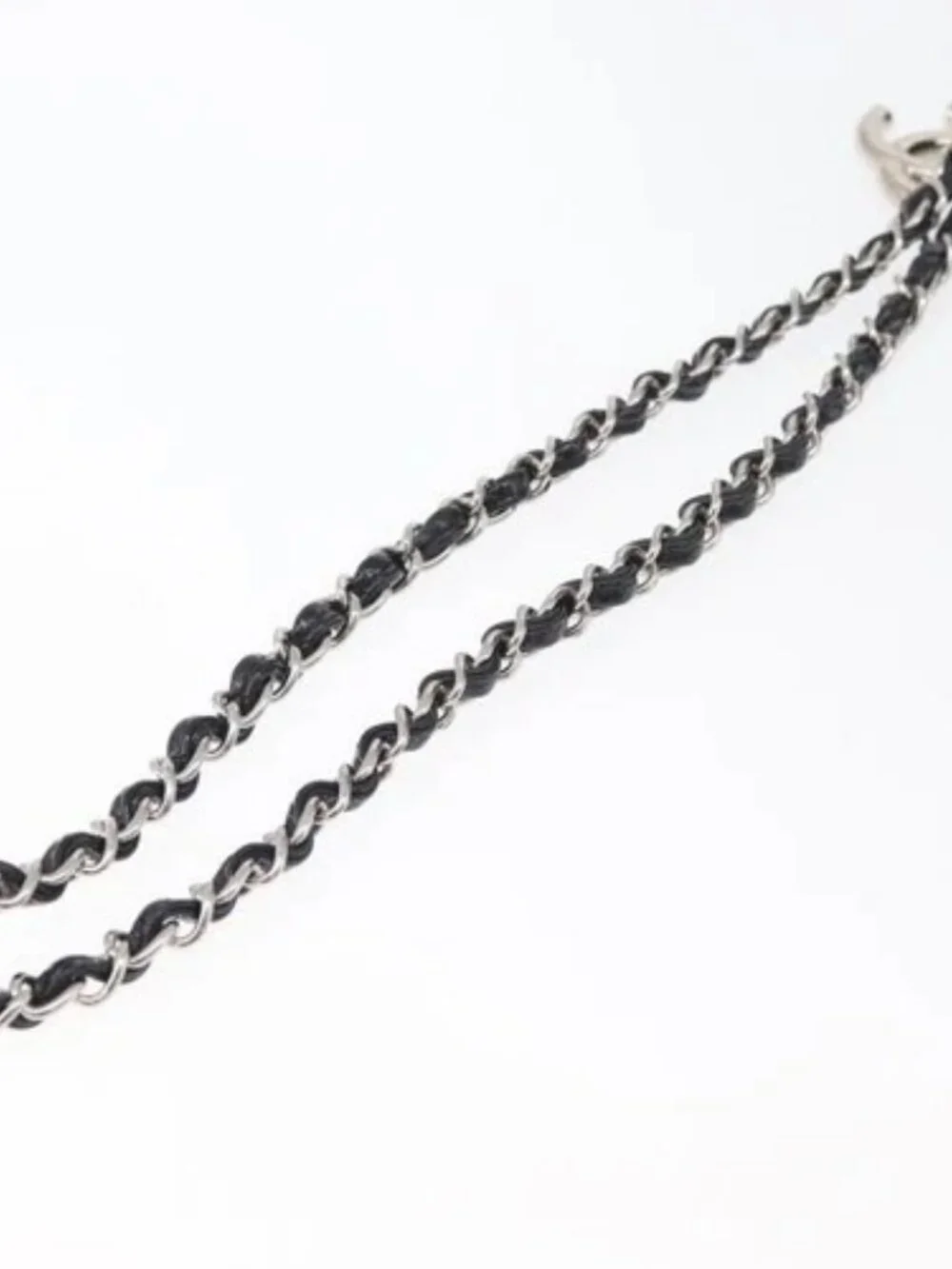 CHANEL Chain Shoulder Bag Patent leather Black Silver CC Auth 140118